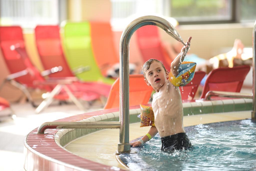 Sport Hotel タタバーニャ エクステリア 写真